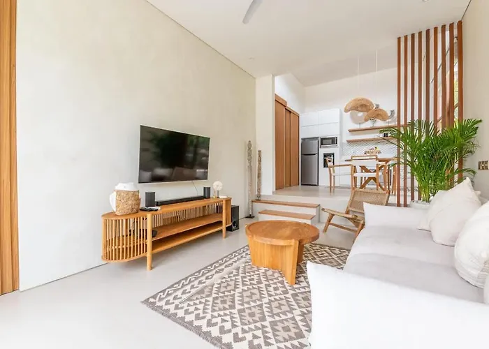 Nilu Seaside By Pura Homes 别墅 坎古