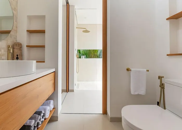 Villa Nilu Seaside By Pura Homes *