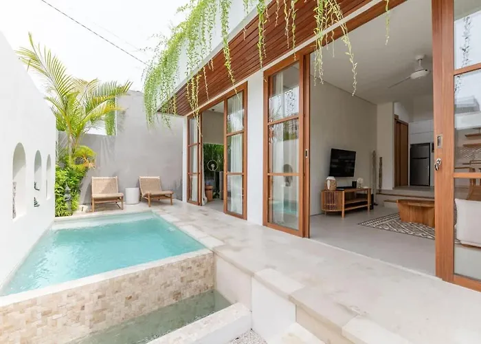Nilu Seaside By Pura Homes 坎古