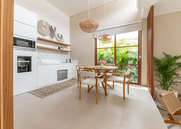 Nilu Seaside By Pura Homes Villa